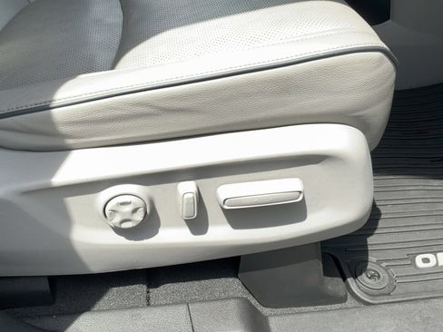 Used 2023 Honda Odyssey Elite image 53