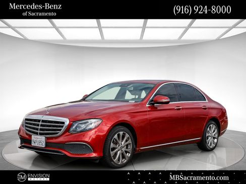 Used 2018 Mercedes-Benz E 300 image 1