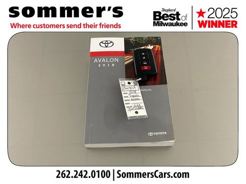 Used 2018 Toyota Avalon Limited image 28