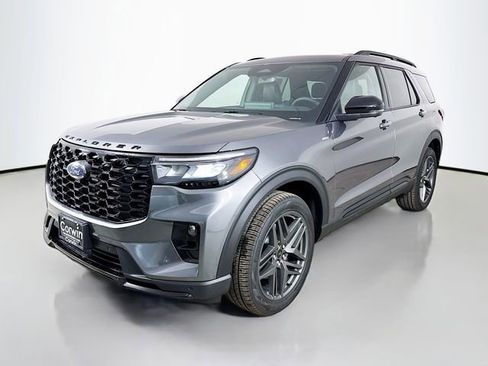 New 2026 Ford Explorer ST-Line w/ ST-Line Street Pack image 3
