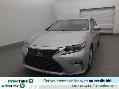 Used 2017 Lexus ES 350 w/ Accessory Package 2