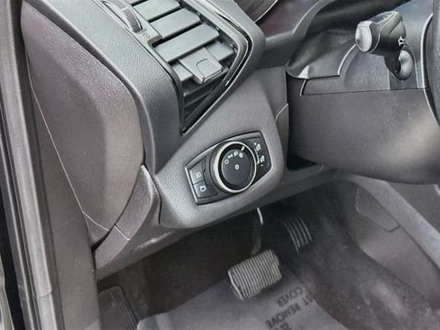 Used 2016 Ford Escape Titanium FWD image 10