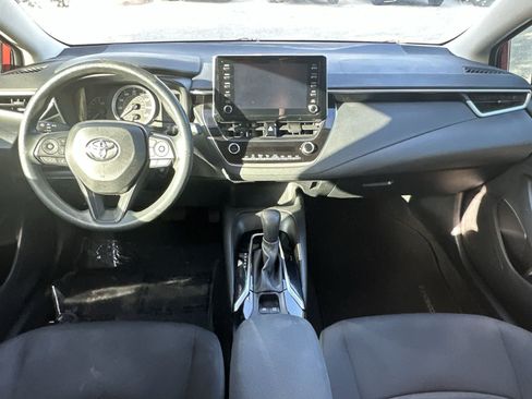 Used 2020 Toyota Corolla LE FWD image 20