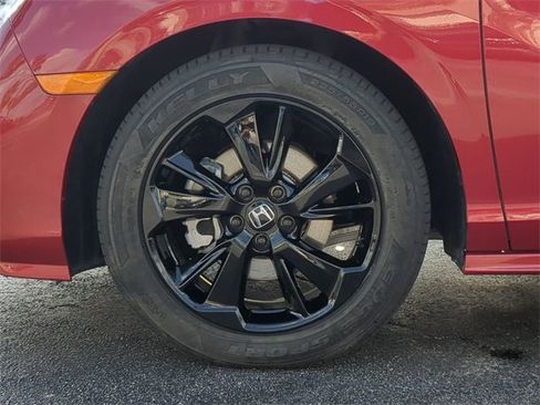 Used 2023 Honda Odyssey Sport image 11