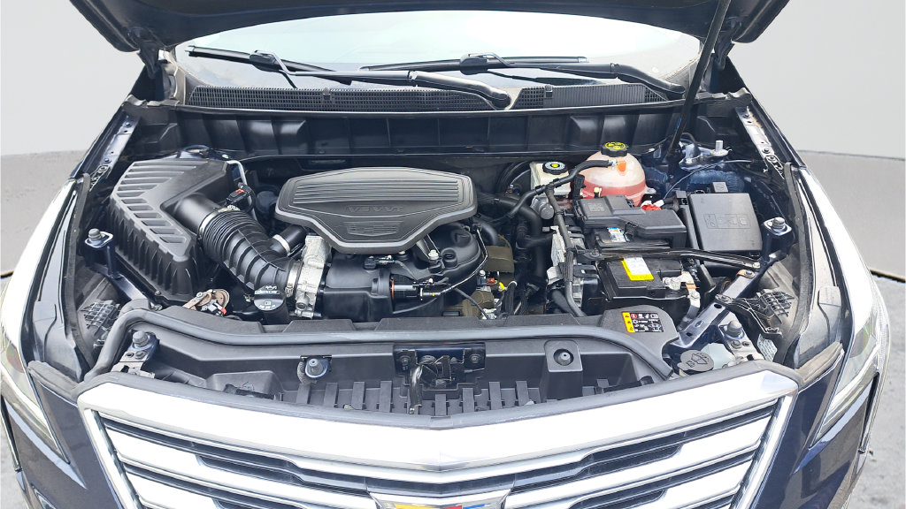 Used 2017 Cadillac XT5 Premium Luxury AWD/4WD image 19