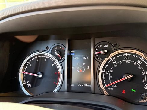 Used 2023 Toyota 4Runner Limited AWD/4WD image 18