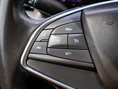 Used 2019 Cadillac XT5 Premium Luxury w/ Driver Assist Package FWD image 15