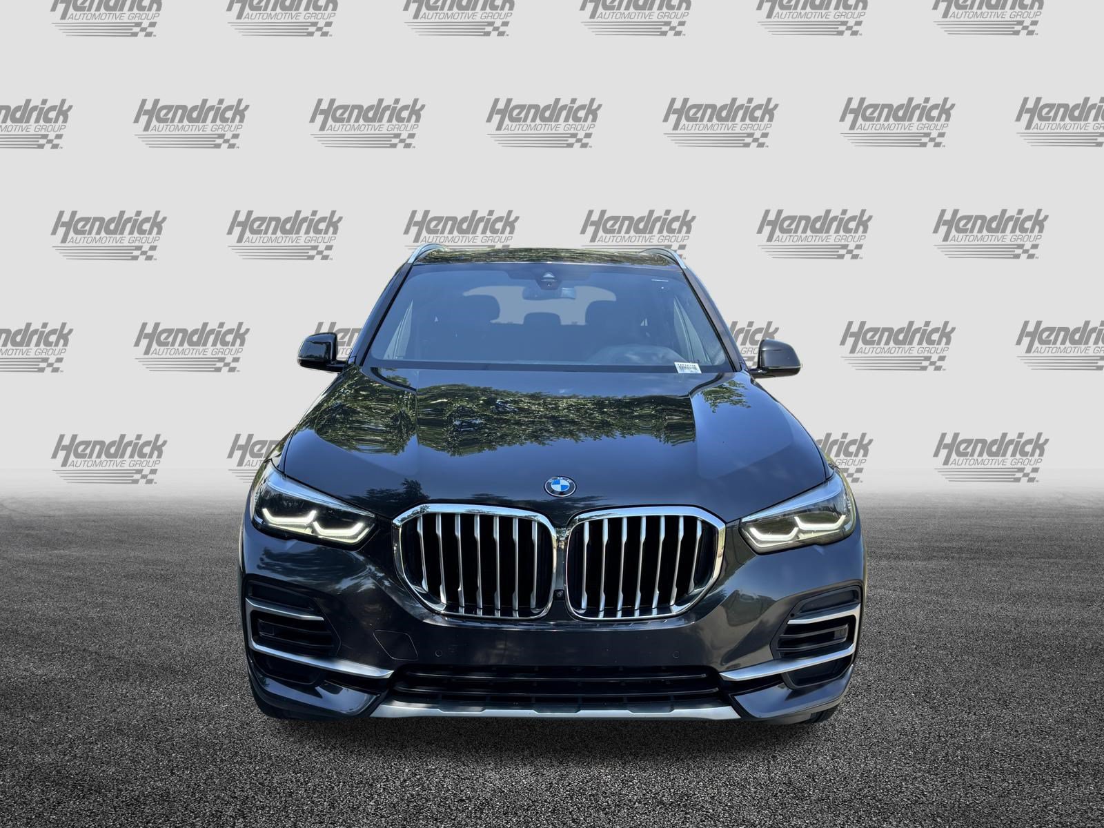 Used 2023 BMW X5 xDrive40i AWD/4WD image 3