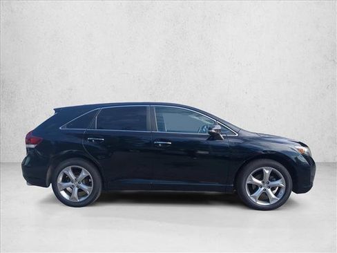 Used 2013 Toyota Venza Limited w/ Tow Prep Pkg image 4