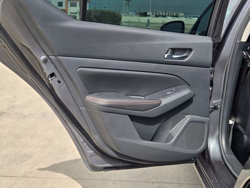 Used 2020 Nissan Altima 2.5 SR image 15