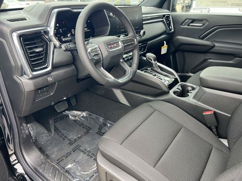 New 2026 GMC Canyon Elevation w/ Convenience Package RWD image 9