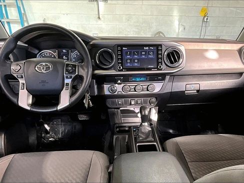 Used 2022 Toyota Tacoma SR5 image 21