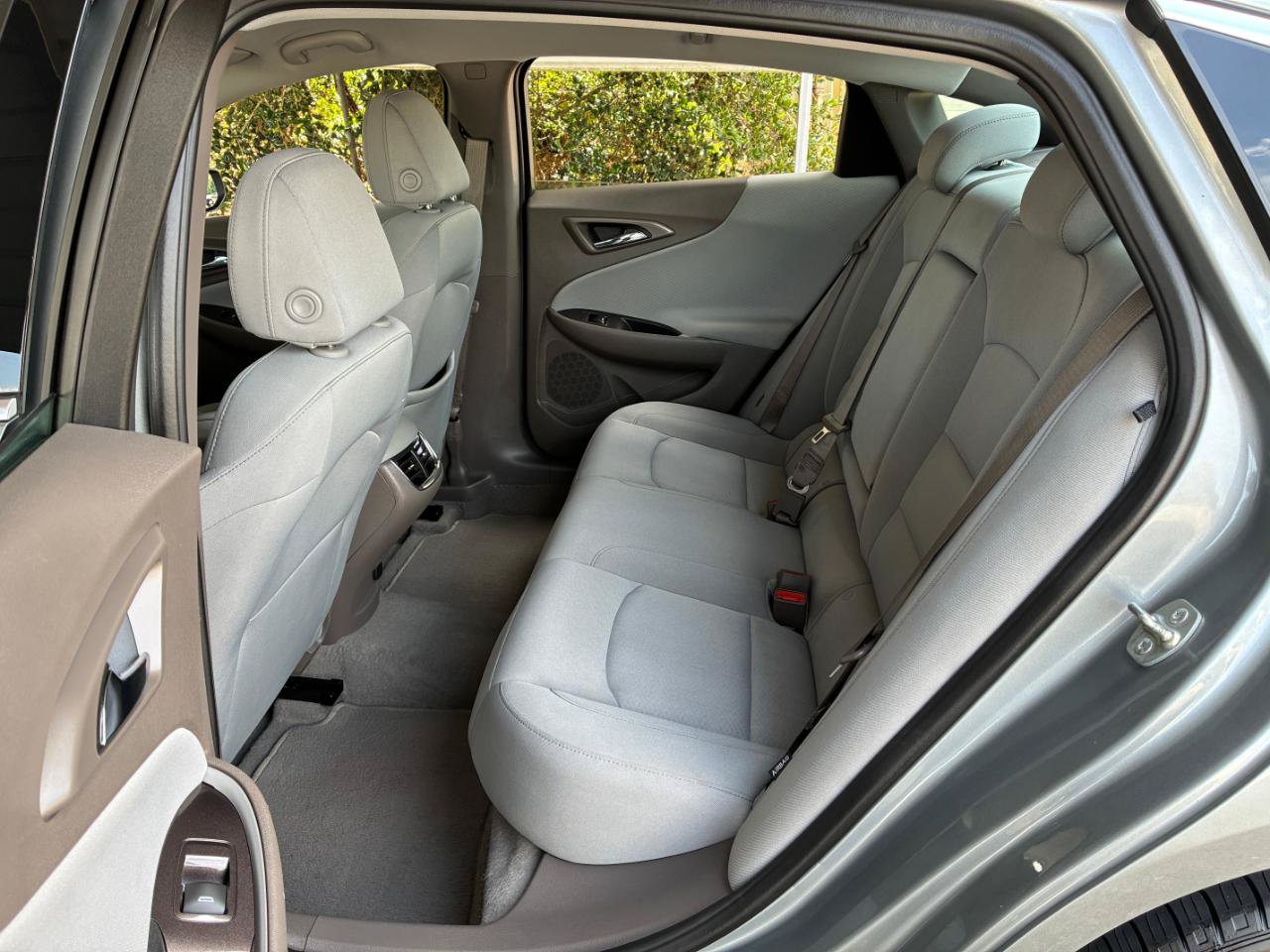Used 2025 Chevrolet Malibu LT FWD image 29