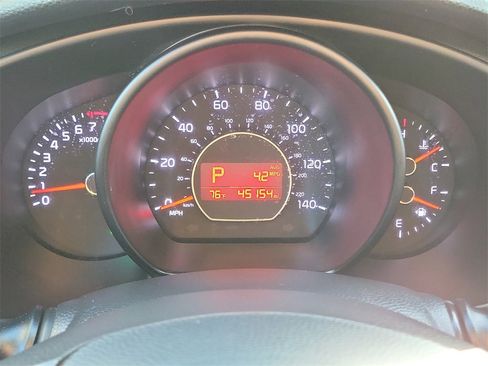 Used 2019 Kia Soul + image 7