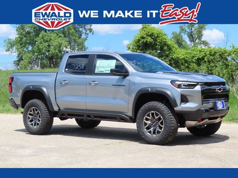 New 2026 Chevrolet Colorado ZR2 w/ Technology Package AWD/4WD image 1