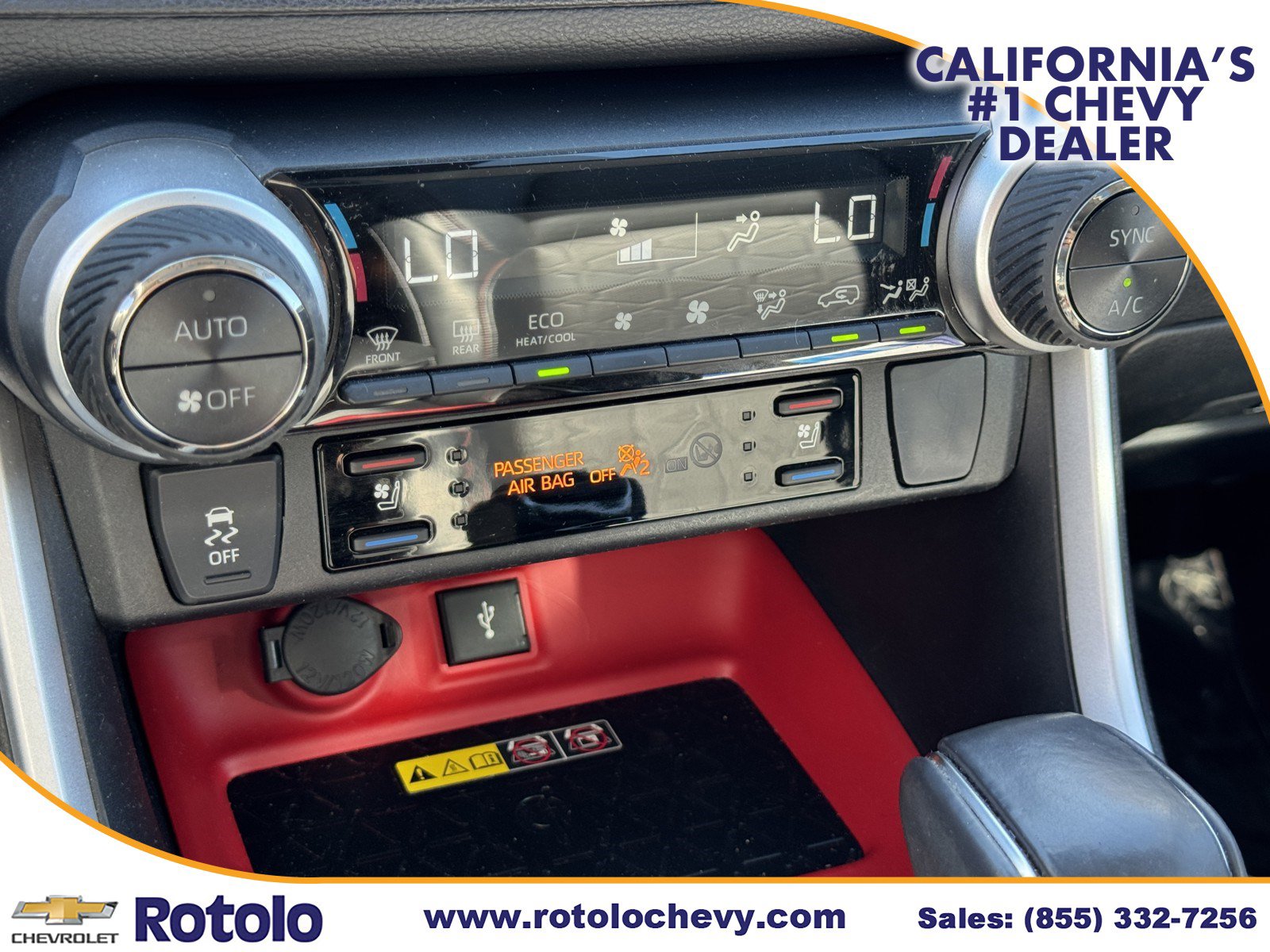 Used 2022 Toyota RAV4 TRD Off-Road AWD/4WD image 25