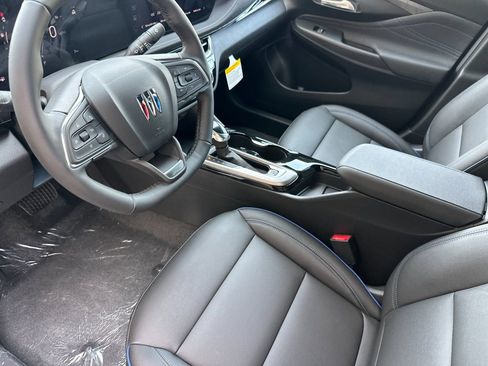 New 2026 Buick Envista Sport Touring w/ Convenience I Package FWD image 10