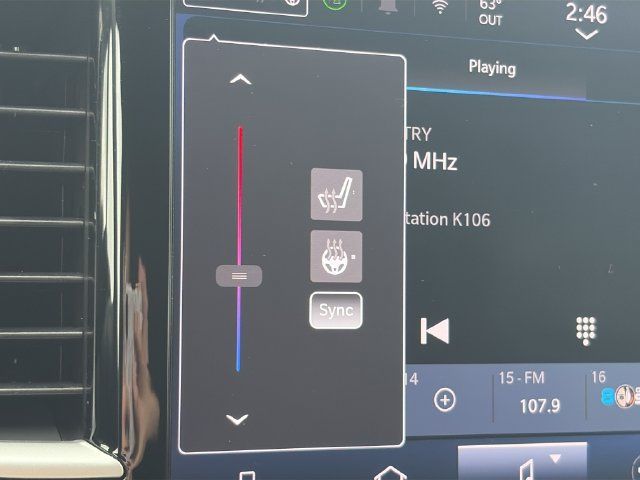 Used 2025 Chrysler Pacifica Select FWD image 50