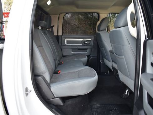 Used 2014 RAM 3500 Big Horn image 15