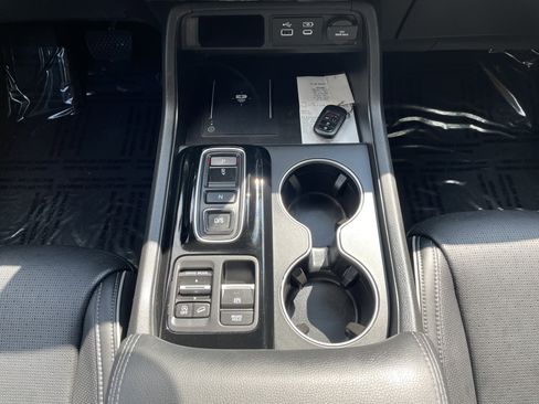 Certified 2023 Honda Pilot Elite image 19