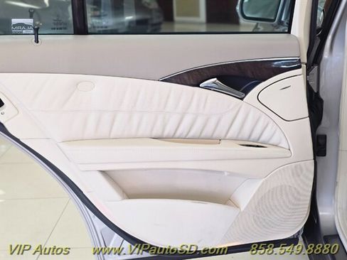 Used 2003 Mercedes-Benz E 500 Sedan image 21