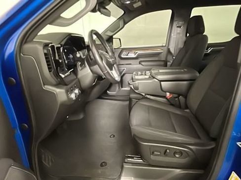 Used 2022 GMC Sierra 1500 Elevation AWD/4WD image 11