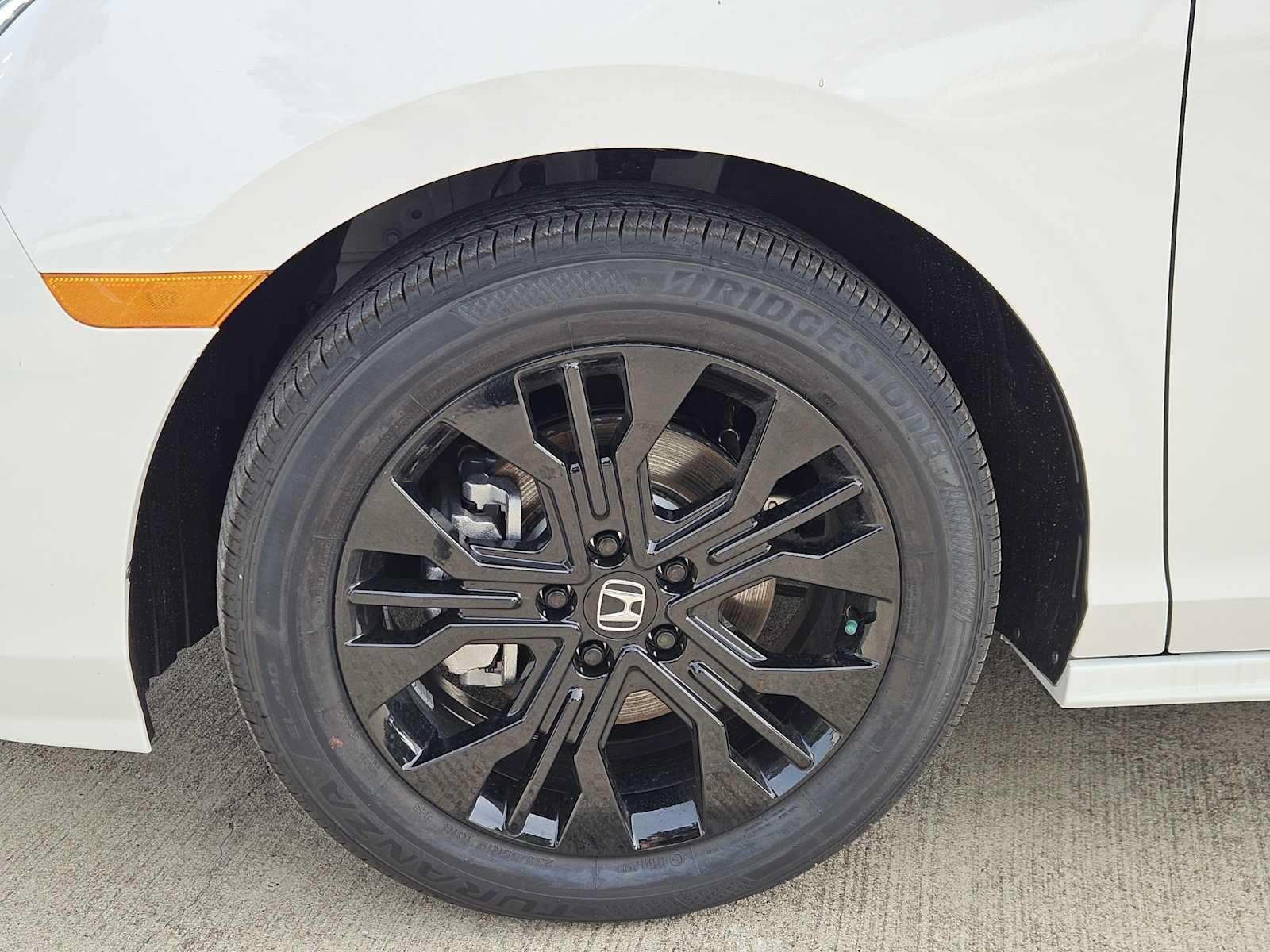 New 2026 Honda Odyssey Sport-L image 9