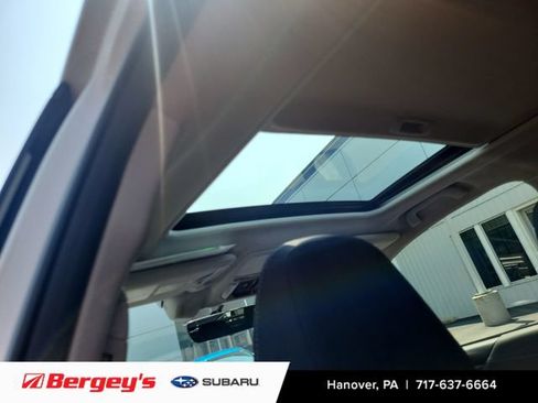 Used 2021 Subaru Forester Premium AWD/4WD image 17