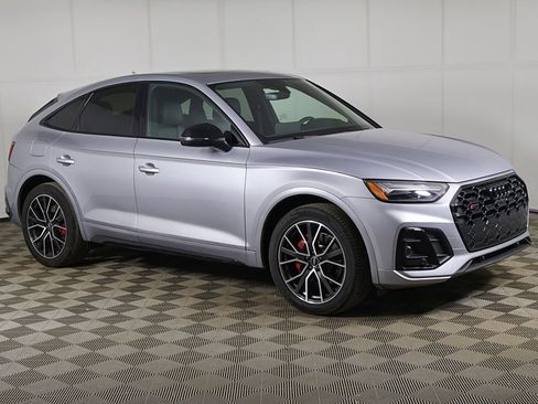 Used 2023 Audi SQ5 Premium Plus w/ Premium Plus Package AWD/4WD image 2