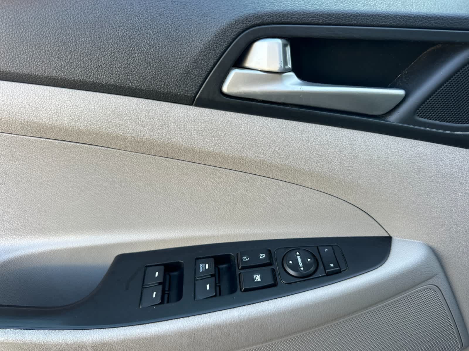 Used 2019 Hyundai Tucson SE FWD image 13