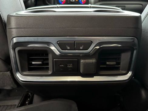 Used 2020 Chevrolet Silverado 1500 LTZ w/ LTZ Premium Package image 8