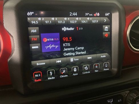 Used 2019 Jeep Wrangler Unlimited Rubicon image 3