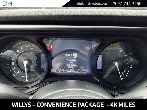 Used 2024 Jeep Wrangler Unlimited AWD/4WD image 34
