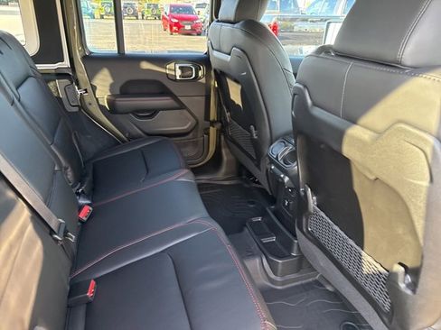 New 2025 Jeep Wrangler Unlimited Rubicon image 16