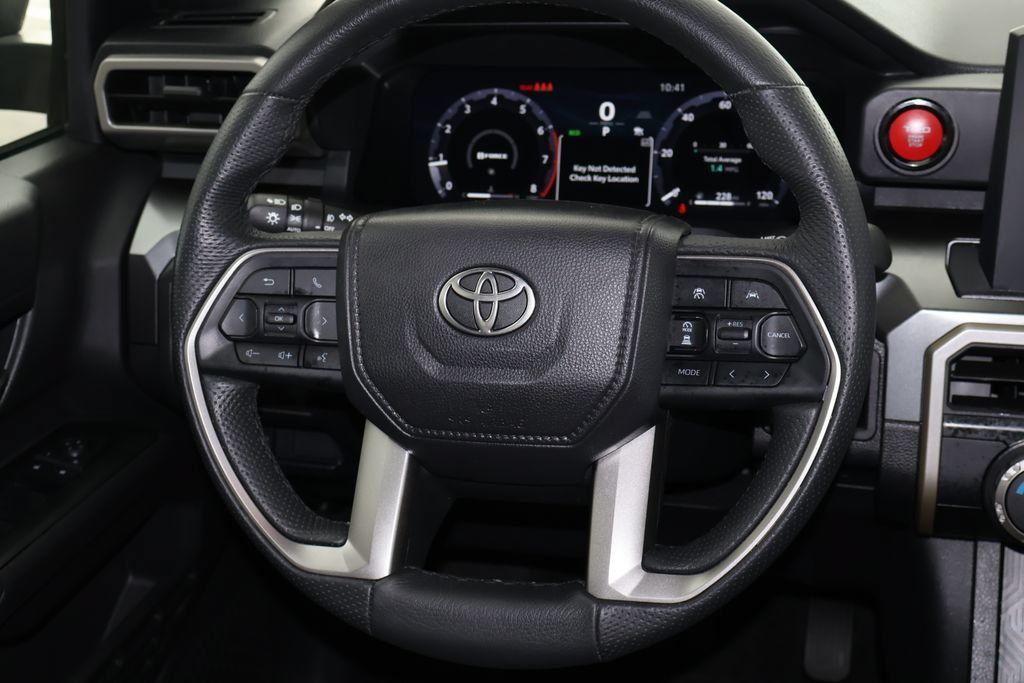Certified 2026 Toyota Tacoma TRD Off-Road AWD/4WD image 26