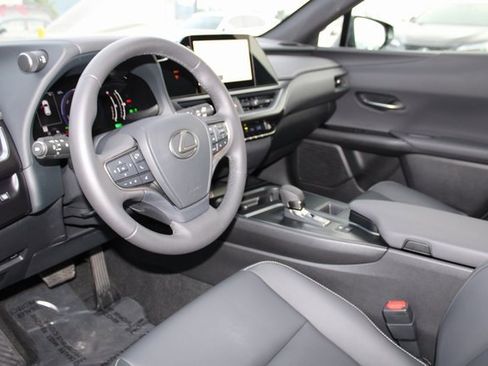Certified 2025 Lexus UX 300h FWD image 12