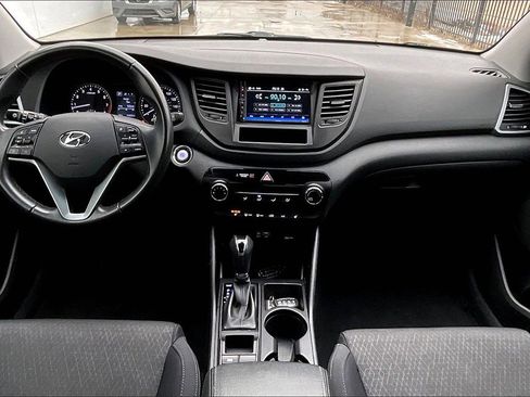 Used 2017 Hyundai Tucson Sport image 15