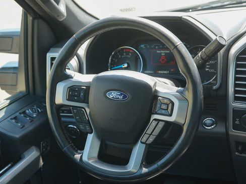 Used 2018 Ford F250 Platinum w/ Platinum Ultimate Package AWD/4WD image 15