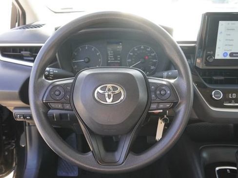Used 2023 Toyota Corolla LE image 22