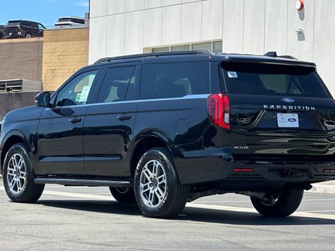 New 2026 Ford Expedition Max Active RWD image 5