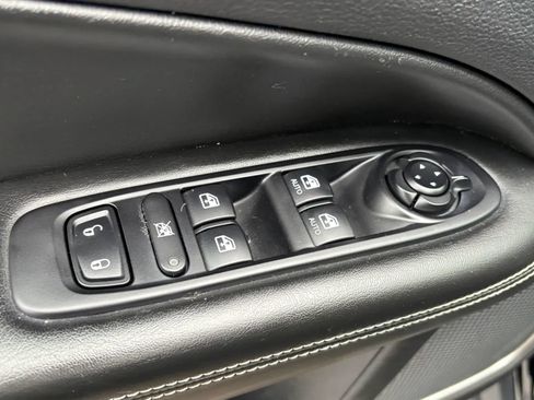 Used 2021 Jeep Compass Latitude AWD/4WD image 14