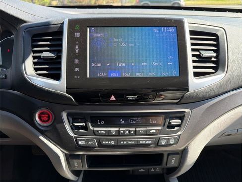 Used 2016 Honda Pilot EX-L image 18
