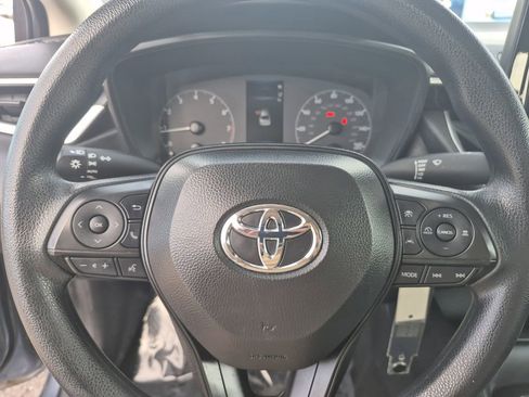 Used 2024 Toyota Corolla LE image 18