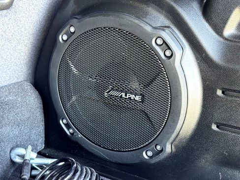 Used 2023 Jeep Wrangler Unlimited Rubicon 4xe image 11