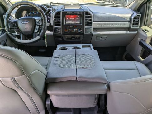 Used 2020 Ford F250 XL w/ Power Equipment Group AWD/4WD image 12