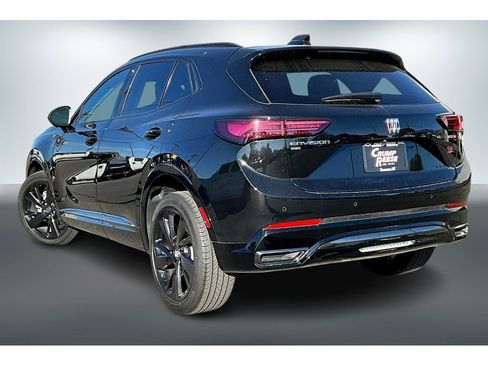 Used 2025 Buick Envision Sport Touring image 4