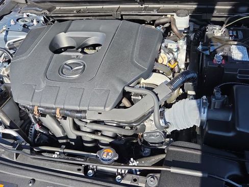 Used 2025 MAZDA MAZDA3 s AWD/4WD image 10