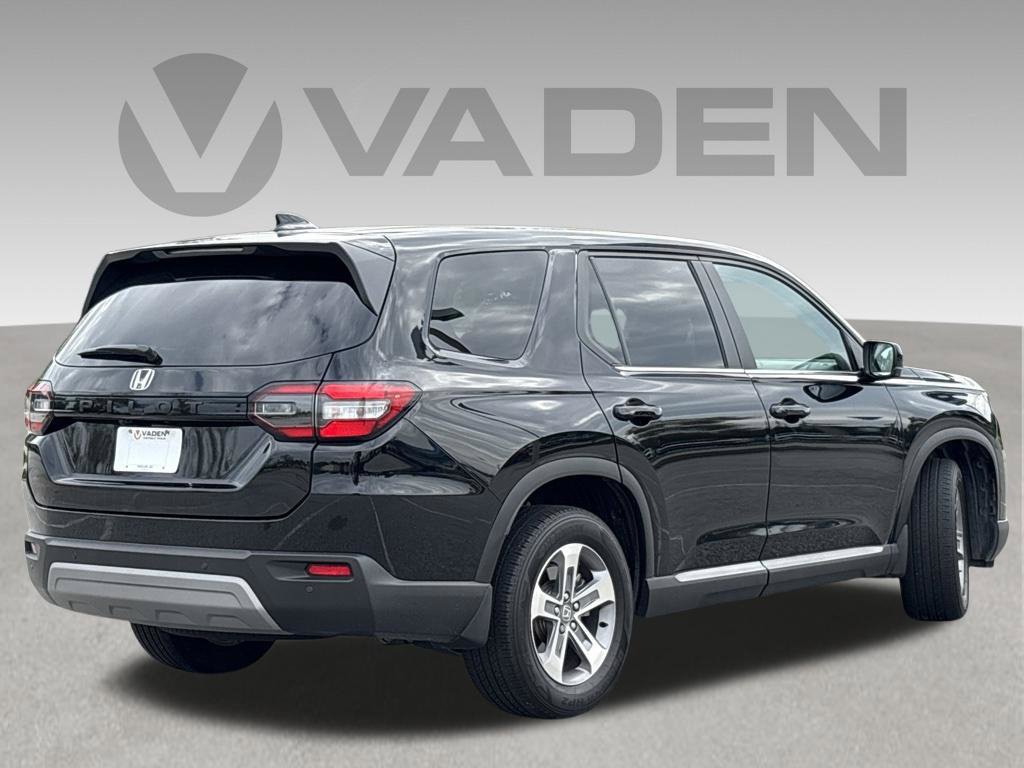 Used 2025 Honda Pilot EX-L image 9