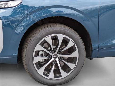 New 2026 Audi Q3 quattro 2.0T image 21