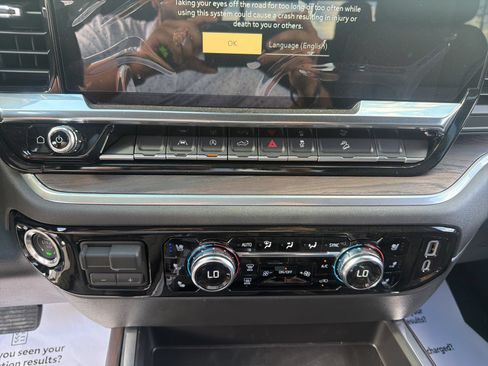 New 2026 GMC Sierra 1500 SLT w/ SLT Premium Package AWD/4WD image 20
